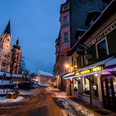 Gasthof Zum Jaegerwirt Hotel Mariazell Exterior photo