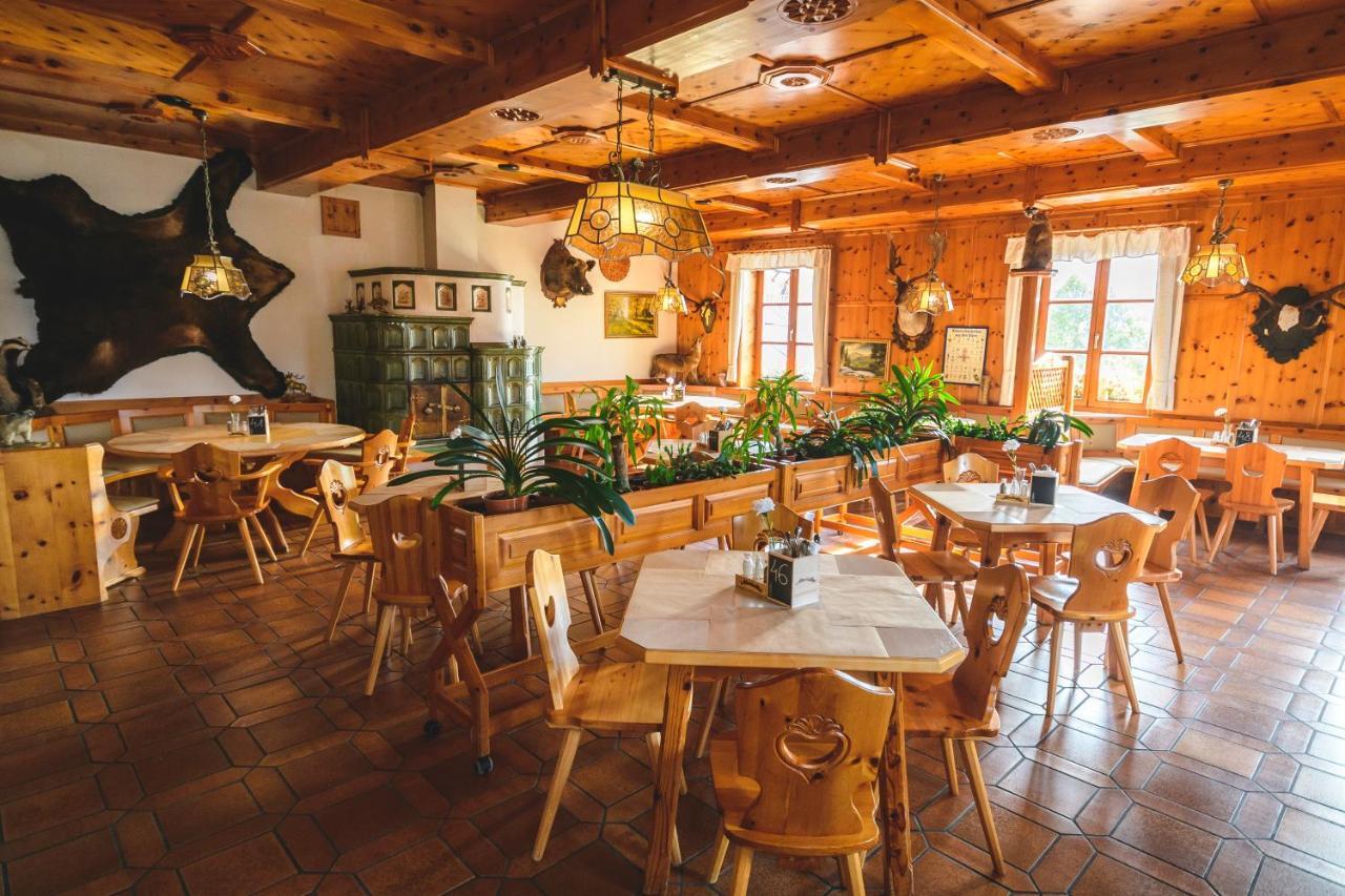 Gasthof Zum Jaegerwirt Hotel Mariazell Exterior photo